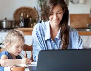 Blog Working Moms P4 2022 820x642.png